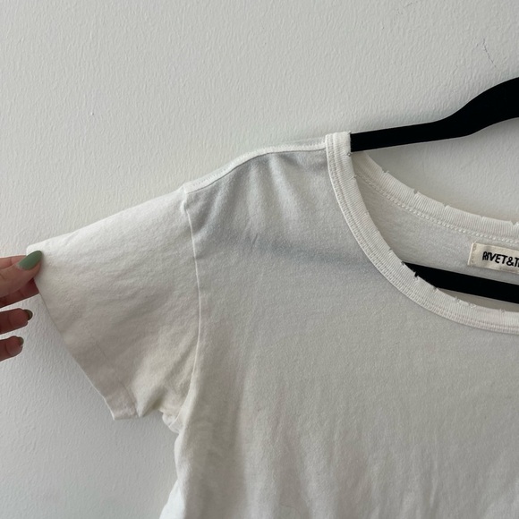 Rivet& Thread White Distressed Tee - Picture 2 of 5